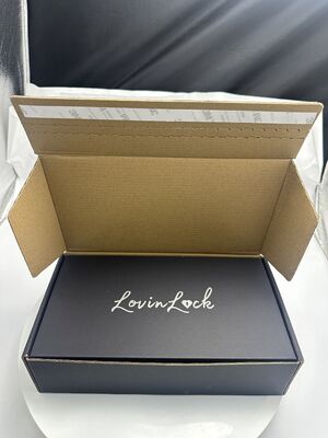 お買い得 パーソナライズ可能なゴロゴロ紙箱包装セットには,保護用クラフトメーラーとスタイリッシュなマットブラックギフトボックスが含まれています. オンライン